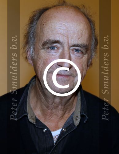 Utrecht 12 december 2017
Premiere Hendrik Groen in schouwburg Utrecht.
De cast bestaat uit Beau Schneider, Mike Weerts, Plien van Bennekom/Cynthia Abma, Myrthe Burger, Rufus Hegeman, Britte Lagcher. Kees Hulst