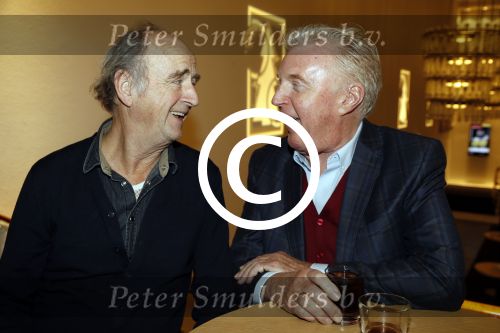 Utrecht 12 december 2017
Premiere Hendrik Groen in schouwburg Utrecht.
De cast bestaat uit Beau Schneider, Mike Weerts, Plien van Bennekom/Cynthia Abma, Myrthe Burger, Rufus Hegeman, Britte Lagcher. Kees Hulst Andre v Duin Olga Zuiderhoek en Tim oliehoek