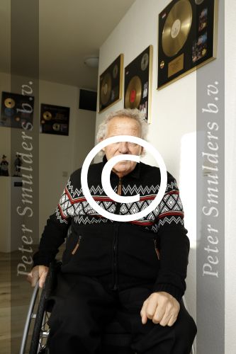 Harderwijk 12 december 2017
Koos en Joke Alberts in hun nieuwe appartement/huis