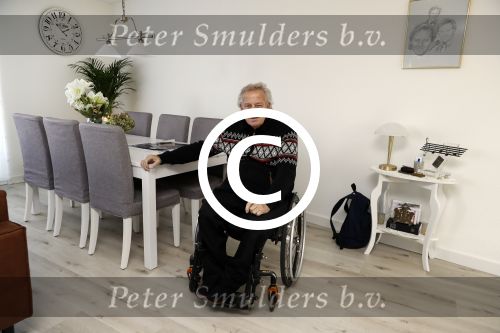 Harderwijk 12 december 2017
Koos en Joke Alberts in hun nieuwe appartement/huis