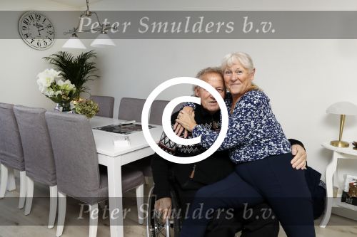 Harderwijk 12 december 2017
Koos en Joke Alberts in hun nieuwe appartement/huis