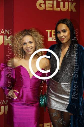 Amsterdam 27 november 2017
Premiere gek van geluk in Tuschinski. Laura Hussein en Rachel Traets
