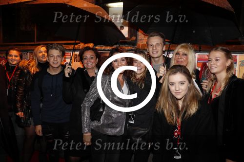 Amsterdam 16 november 2017 
Optreden Marco Borsato en presentatie cd in paradiso. Mary Borsato met kleinkinderen Jada Luca Senna Romy en Leontine Borsato