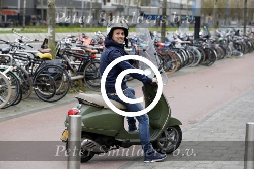 Amsterdam 6 december 2017  
Nicolette Kluijver, Jamai Loman, Fred van Leer, Katja Schuurman, Freek van Noortwijk, Tim Douwsma, Levi van Kempen, Pip Pellens, Mascha Feoktistova, Gregor van Vlierden, Kees Tol, Toprak Yalciner, Esmee van Kempen, Sarah Chronis, Marlijn Weerdenburg, Vajen van den Bosch, Tommie Christiaan en Sanne Vogel tijdens Sky Radio Christmas Tree For Charity in het studenthotel.