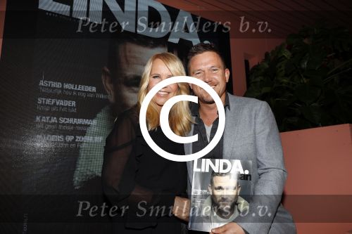 Amsterdam 14 november 2017
Presentatie Linda Man met Linda de Mol en Johnny de Mol in de bijlmerbajes.