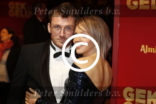 Amsterdam 27 november 2017
Premiere gek van geluk in Tuschinski. Loes Haverkort met partner