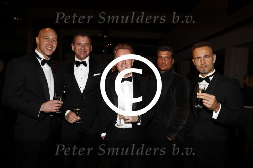 Amsterdam 7 december 2017
Luxury fair in de RAI. Maikel Aerts met vrienden