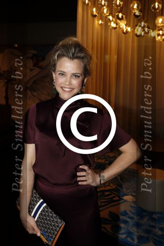 Amsterdam 7 december 2017
Luxury fair in de RAI. Maria Kooistra met vriend