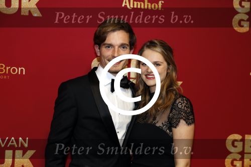 Amsterdam 27 november 2017
Premiere gek van geluk in Tuschinski. Marie Mae van Zuilen en partner