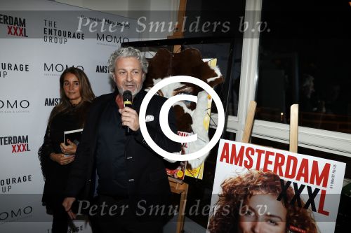 Amsterdam 28 november 2017
Presentatie Amsterdam XXXL in Momo\'s. Het magazine wordt uitgegeven door Mark Teurlings