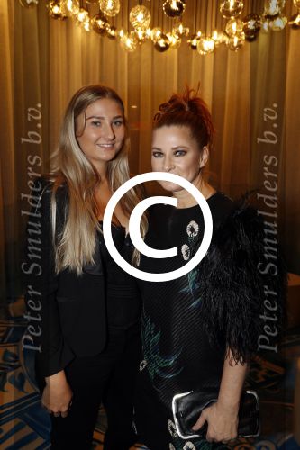 Amsterdam 7 december 2017
Luxury fair in de RAI. marlies Dekkers met dochter