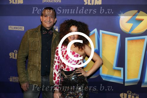 Amsterdam 3 december 2017
Premiere Familie Slim in Tuschinski.
Najib Amhali met Precious Bostelaar