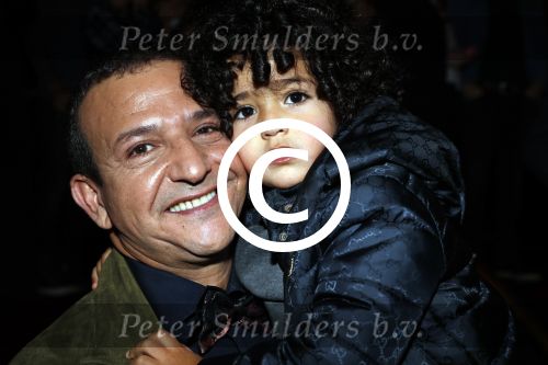 Amsterdam 3 december 2017
Premiere Familie Slim in Tuschinski.
Najib Amhali met zijn vrouw Niama en hun kinderen