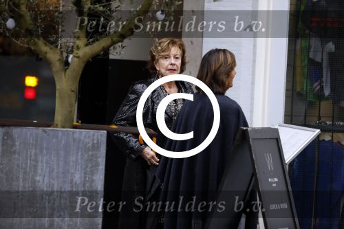 Amsterdam 21 november 2017 
Neelie Kroes en Sylvia Toth na een lunch in Amsterdam zuid.