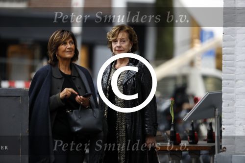 Amsterdam 21 november 2017 
Neelie Kroes en Sylvia Toth na een lunch in Amsterdam zuid.