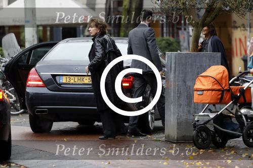 Amsterdam 21 november 2017 
Neelie Kroes en Sylvia Toth na een lunch in Amsterdam zuid.