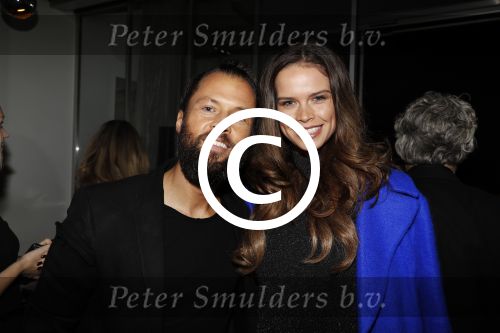 Amsterdam 28 november 2017
Presentatie Amsterdam XXXL in Momo\'s. Het magazine wordt uitgegeven door Mark Teurlings. Nicky Opheij mt dj La Fuente