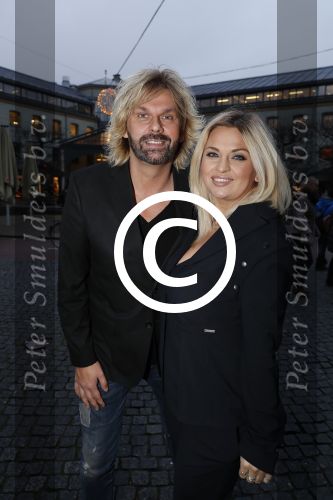Amsterdam 16 november 2017 
Boekpresentatie William Rutten bij hard Rock cafe. Bobbi Eden met man Mark Laurenz
