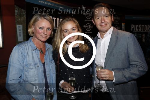 Amsterdam 16 november 2017 
Boekpresentatie William Rutten bij hard Rock cafe. Pip Pellens met ouders