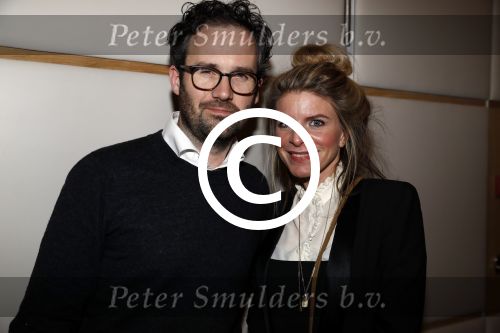 Utrecht 12 december 2017
Premiere Hendrik Groen in schouwburg Utrecht.
De cast bestaat uit Beau Schneider, Mike Weerts, Plien van Bennekom/Cynthia Abma, Myrthe Burger, Rufus Hegeman, Britte Lagcher. Rosa reuten met man