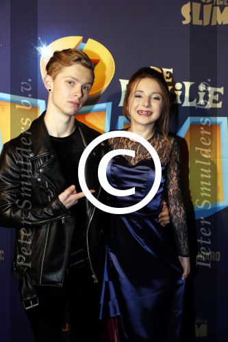 Amsterdam 3 december 2017
Premiere Familie Slim in Tuschinski.
sara Dol met ...