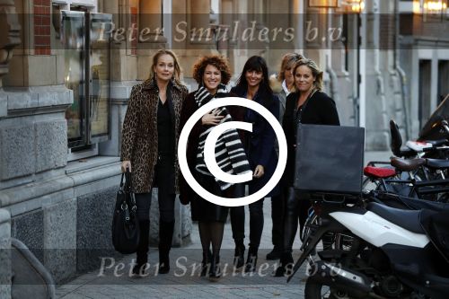 Amsterdam 23 november 2017 
Presentatie SBS en Talpa in het nieuwe de la mar theater.
Selma v Dijk Evelien de Bruijn Marlayne Sahupala en Sandra Schuurhof Presentatrices SBS