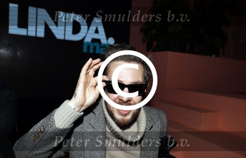 Amsterdam 14 november 2017
Presentatie Linda Man met Linda de Mol en Johnny de Mol in de bijlmerbajes. Selwyn Senatori