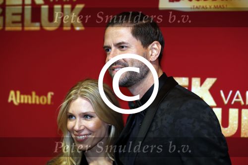 Amsterdam 27 november 2017
Premiere gek van geluk in Tuschinski. Simon Keizer met zijn vrouw Annemarie