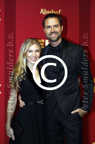 Amsterdam 27 november 2017
Premiere gek van geluk in Tuschinski. Simon Keizer met zijn vrouw Annemarie