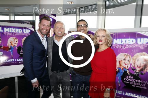 Amsterdam 12 december 2017
Presentatie All Mixed upthe challenge  tbv stichting Alzheimer
Aanwezig Gordon Jurgen Raymann Tineke Schouten Sipke Jan Bousema en Bergit Lewis