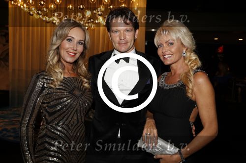 Amsterdam 7 december 2017
Luxury fair in de RAI. Cilla Verbeek met Sander Janson en Sophia de Boer