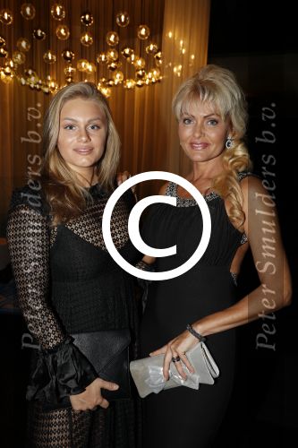 Amsterdam 7 december 2017
Luxury fair in de RAI. Sophia de Boer en Erik Kwant en dochter