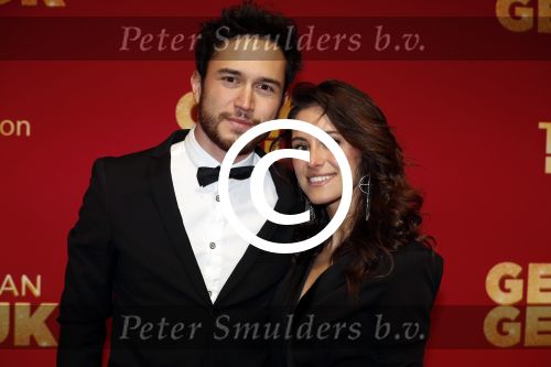 Amsterdam 27 november 2017
Premiere gek van geluk in Tuschinski. Thomas Cox met zijn vriendin