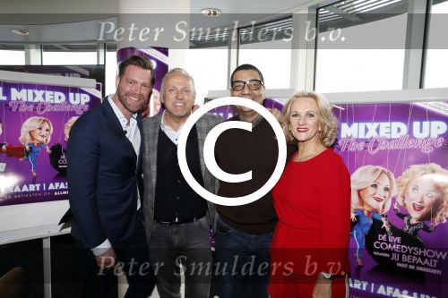 Amsterdam 12 december 2017
Presentatie All Mixed upthe challenge  tbv stichting Alzheimer
Aanwezig Gordon Jurgen Raymann Tineke Schouten Sipke Jan Bousema en Bergit Lewis
