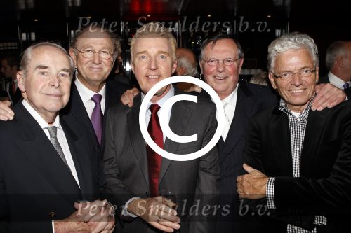 Utrecht 4 november 2007
Premiere Andre v Duin Revue met Ron Brandsteder in Beatrix theater. Tom Westermeijer met Joop v d Ende Ben Cramer en manager Andre
Peter Smulders bv