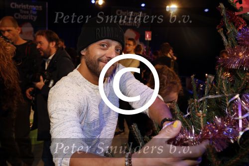 Amsterdam 6 december 2017  
Nicolette Kluijver, Jamai Loman, Fred van Leer, Katja Schuurman, Freek van Noortwijk, Tim Douwsma, Levi van Kempen, Pip Pellens, Mascha Feoktistova, Gregor van Vlierden, Kees Tol, Toprak Yalciner, Esmee van Kempen, Sarah Chronis, Marlijn Weerdenburg, Vajen van den Bosch, Tommie Christiaan en Sanne Vogel tijdens Sky Radio Christmas Tree For Charity in het studenthotel.