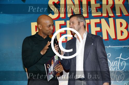 Amsterdam 14 november 2017 
Presentatie sinterklaasboeken Jumbo in carre . Winston Gerschtanowitz presenteert het. Dit jaar hebben Humberto Tan Ellen Hoog en Lauren Verster de verhalen geschreven. Lauren is zwanger