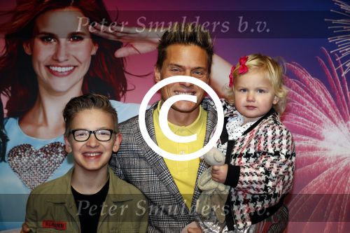 Amsterdam 10 december 2017
Premiere K3 in Tuschinski. Winston Post et kinderen