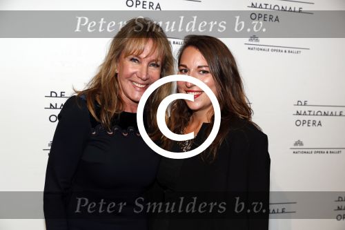 Amsterdam 1 december 2017 
Ballet voorstelling in de Stopera in Amsterdam. Xenia Kasper met een vriendin