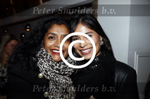 Amsterdam 28 november 2017
Presentatie Amsterdam XXXL in Momo\'s. Het magazine wordt uitgegeven door Mark Teurlings. Yasmin Verheijen met moeder