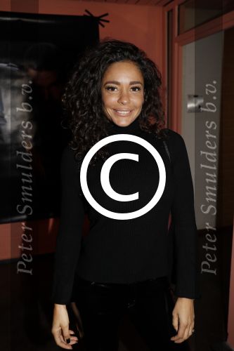 Amsterdam 14 november 2017
Presentatie Linda Man met Linda de Mol en Johnny de Mol in de bijlmerbajes. fajah Lourens met zoon