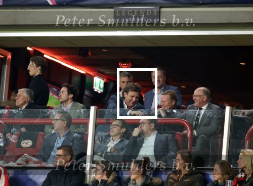 Eindhoven, 28 November 2018
Voorronde CL PSV-FC Barcelona, eindstand 1-2
Met in de VIP box Sjaak Swart Ronald Koeman John de Mol Jr. en Willy v d Kerkhof