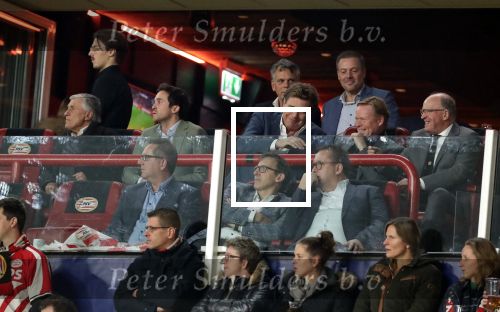Eindhoven, 28 November 2018
Voorronde CL PSV-FC Barcelona, eindstand 1-2
Met in de VIP box Sjaak Swart Ronald Koeman John de Mol Jr. en Willy v d Kerkhof