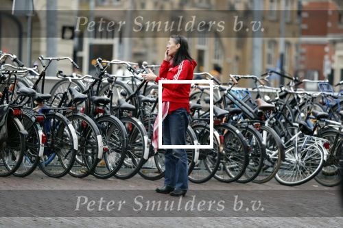 Amsterdam 20 november 2018
Adelheid Roossen staat voor Palladium te bellen.