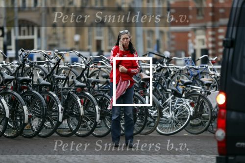 Amsterdam 20 november 2018
Adelheid Roossen staat voor Palladium te bellen.