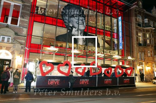 Amsterdam 26 november 2018
Premiere All you need is love in het delamar theater.