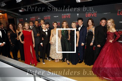 Amsterdam 26 november 2018
Premiere All you need is love in het delamar theater. cast