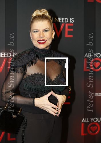 Amsterdam 26 november 2018
Premiere All you need is love in het delamar theater. Tina de Bruin en Anne-Marie Jung