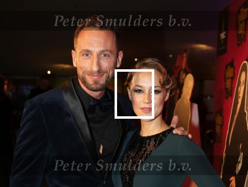 Rotterdam 2 december 2018
Anouk Maas met haar nieuwe vriend Michel Molder bij premiere Addams Family in Nieuwe Luxor.