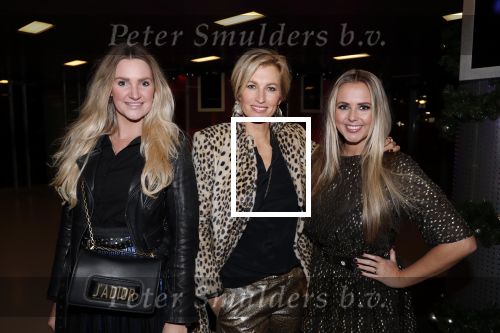 Amsterdam 11 december 2018
Modeshow en feest Nikkie Plessen met heel veel artiesten in AFAS live. Anouk Smulders en Monique Smit